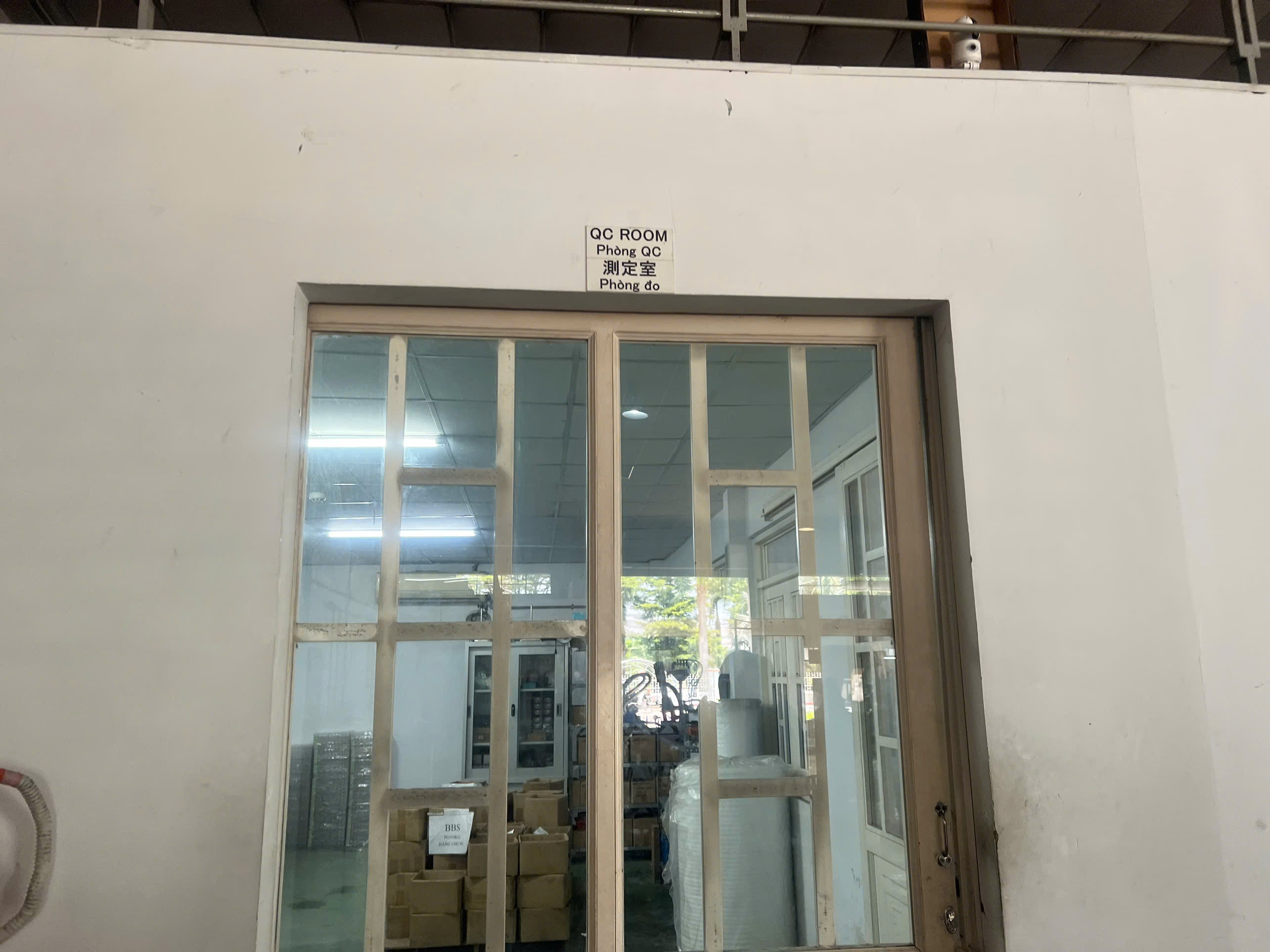 Inspection room.jpg